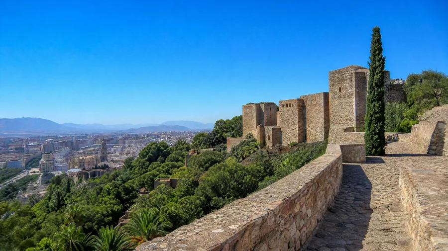 Castillo de Gibralfaro: Visiting Malaga's Hilltop Castle